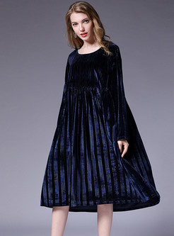 Loose Plus Size Velvet Striped Long Sleeve Dress