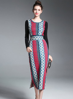 Color-blocked Gathered Waist Sheath Knitted Dress