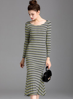 Stylish Striped Long Sleeve Sheath Knitted Maxi Dress