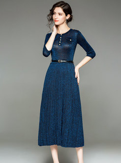 Elegant Crew-neck Cinched Waist Pleated Knitted Dress