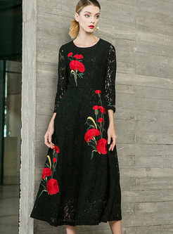 Black Lace Hollow Out Waist Embroidered Maxi Dress