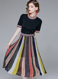Brief Black T-Shirt & Rainbow Striped Big Hem Skirt