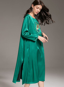 Elegant Green Embroidered Split Sleeve Midi Dress