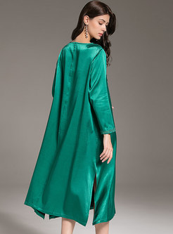 Elegant Green Embroidered Split Sleeve Midi Dress