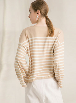 Casual Loose O-neck Splicing Striped Sweater