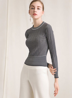 Fashion Black And White Striped Slim Pullover Sweater