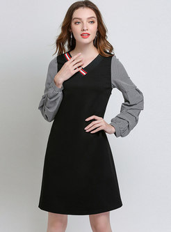 Stylish V-neck Long Sleeve Print Stitching Dress