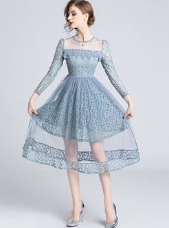 Perspective Mesh Stitching Lace Pleated Dress