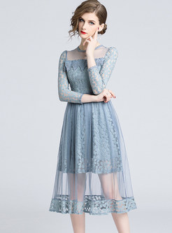 Perspective Mesh Stitching Lace Pleated Dress