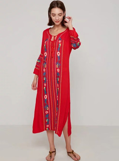 Red Embroidery Loose Sleeve Split Shift Dress