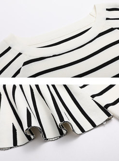 Striped Flare Half Sleeve O-neck Knitted Top