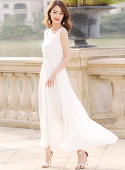 White Sleeveless Lace Maxi Dress