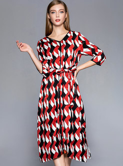 Stylish Color-block Three Quarters Sleeve Split Dress