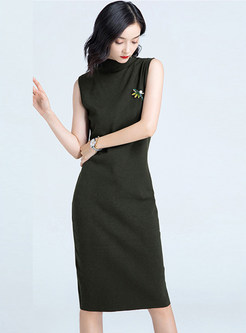 Solid Color Turtle Neck Sleeveless Knitted Dress