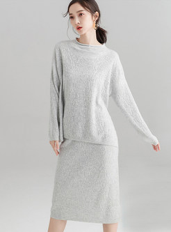 Solid Color O-neck Knitted Top & Elastic Waist Slit Skirt