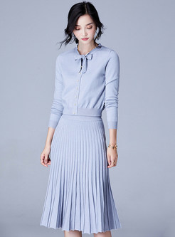 Stylish Bowknot Knitted Zip-up Top & Pleated Skirt