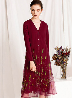 Trendy V-neck Solid Color Embroidered Loose Dress