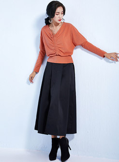 Solid Color V-neck Bat Sleeve Top & Black High Waist Slit Skirt