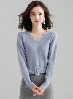 V-neck Belted Knitted Cropped Sweater
