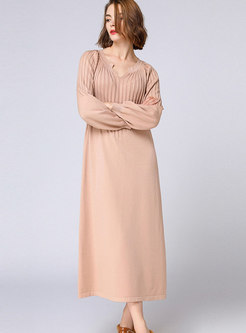 Casual Apricot Solid V-neck Loose Sweater Dress