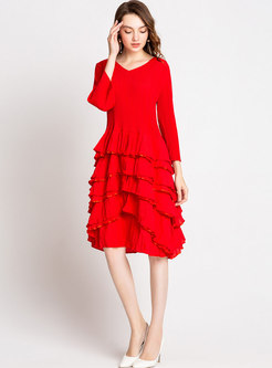 Stylish Red V-neck Elastic Layered Dress