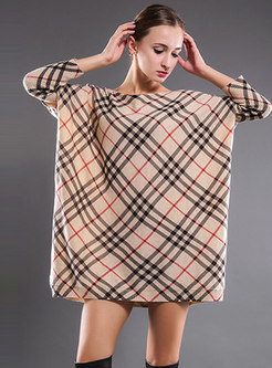 Stylish Grid Slash Neck Loose Knitted Mini Dress