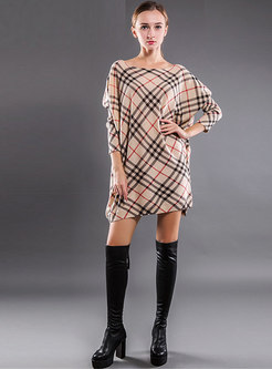 Stylish Grid Slash Neck Loose Knitted Mini Dress
