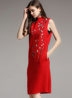 Autumn Vintage Red Sleeveless Embroidered Midi Dress