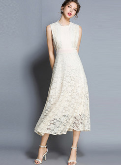 White Sleeveless High Waisted Bridesmaid Dress