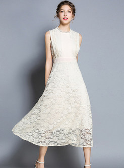 White Sleeveless High Waisted Bridesmaid Dress