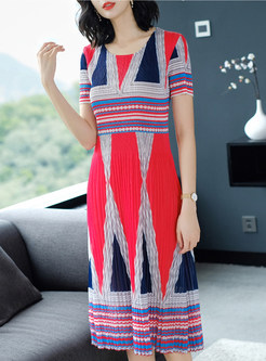 Fashionable Print Waist Pleated Knitted Dress