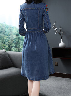 Lapel Single-breasted Embroidered Slim Denim Dress