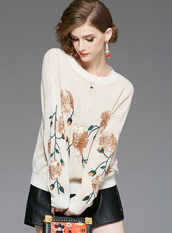 Casual Crew-neck Embroidered Loose Sweater