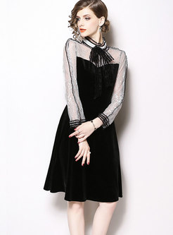 Chic Lace-paneled Bowknot Velvet Slim Dress