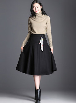 Fashion Solid Color Woolen Skirt With Decoration