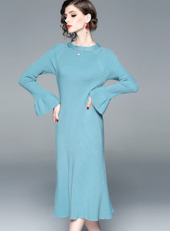 Fashion Solid Color Flare Sleeve Cut-back Mermaid Dress