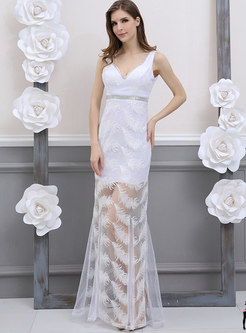 British White Deep V-neck Perspective Sheath Prom Dress
