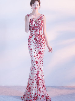 Stylish Red Cutout-Back Sleeveless Wrap Mermaid Wedding Dress