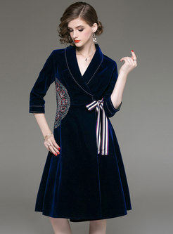 Autumn Turn-down Collar Embroidered Self-tie A Line Dress