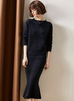 Solid Color Hollow Out Sweater & Elastic Waist Mermaid Skirt