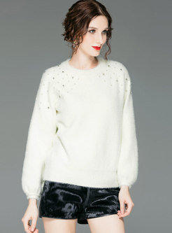 White O-neck Long Sleeve Beaded Knitted Sweater