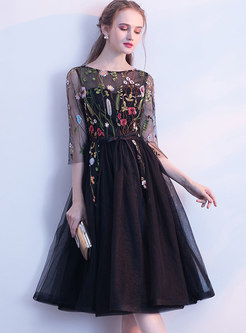 Black Mesh Splicing Embroidered Bowknot Party Dress