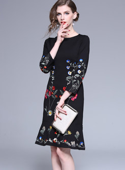 O-neck Long Sleeve Embroidered Mermaid Dress
