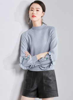 Casual Lantern Sleeve Embroidered Loose Knitted Sweater