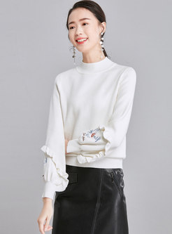 Loose Lantern Sleeve Embroidered Pullover Sweater