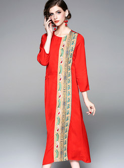 Winter Color-blocked Embroidered Three Quarters Sleeve Loose Maxi Dress