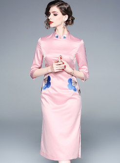 Pink Stand Collar Embroidered Side-slit Sheath Dress