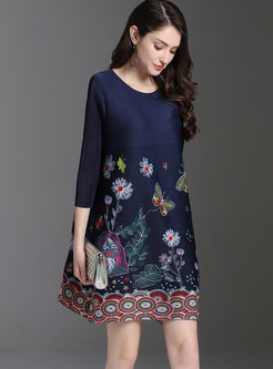 Casual Butterfly Print Plus Size Pleated Shift Dress