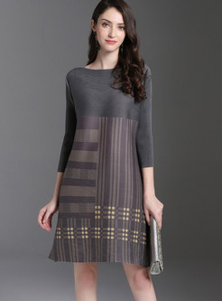 Color-blocked Irregular Plaid Print Pleated Loose Dress