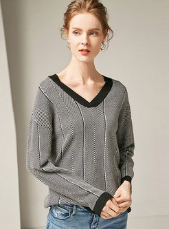 Stylish V-neck Long Sleeve Knitted Sweater